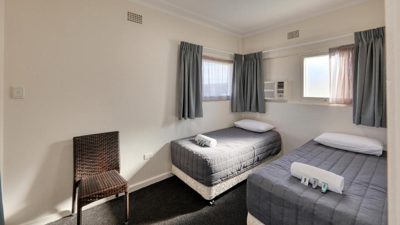 Cowra Motor Inn Exterior foto